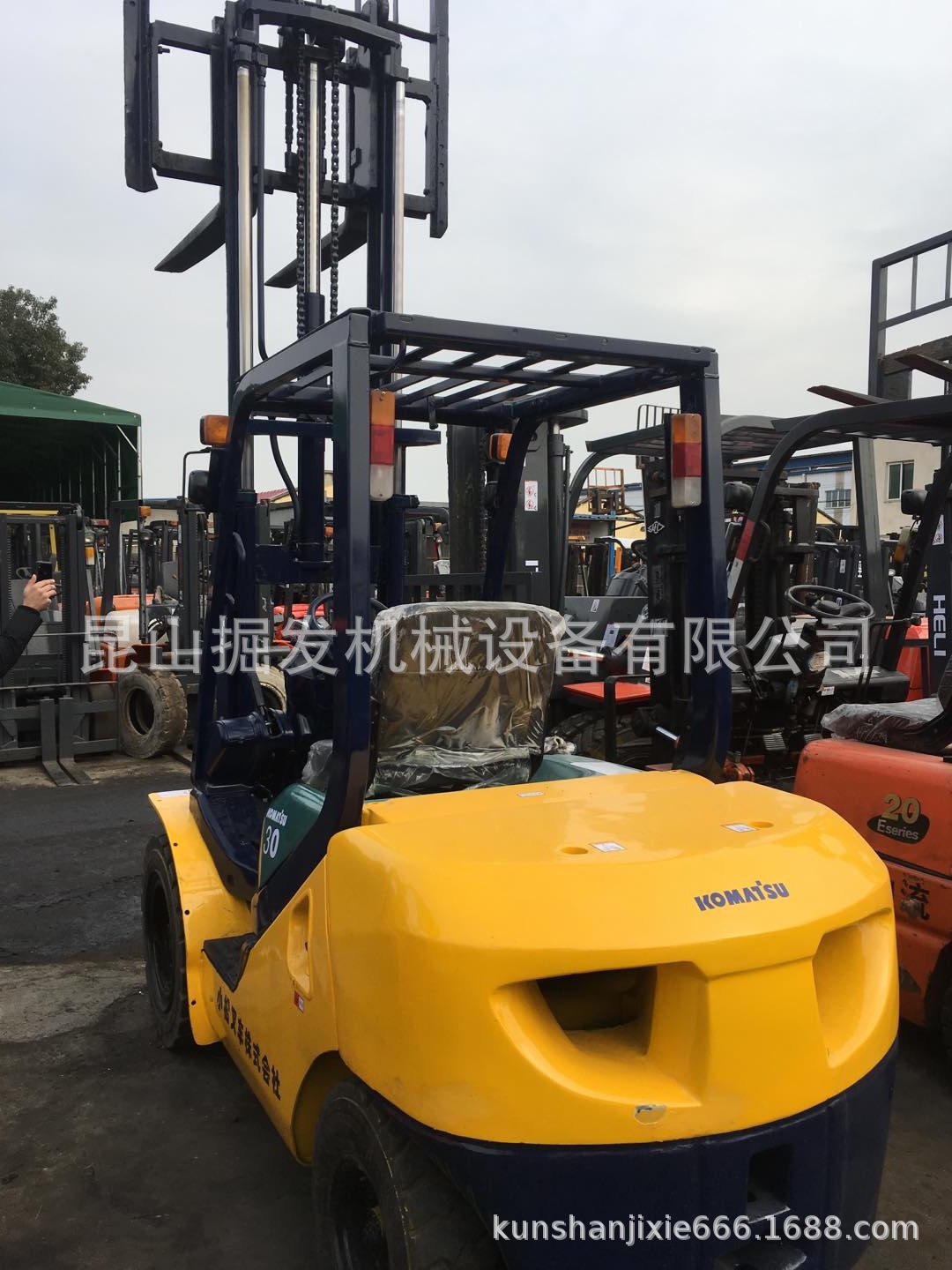 KOMATSU二手小松3吨叉车   30 叉车小松3吨二手叉车 集装箱叉车