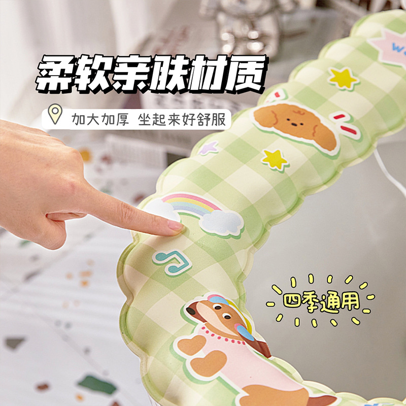 Hermosa almohadilla de inodoro impermeable cuatro estaciones Eva suave y gruesa almohadilla de inodoro de la niña corazón no lavable pegatinas de inodoro doméstico