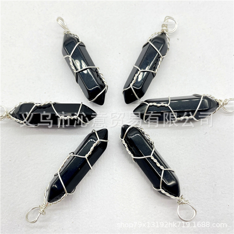 Comercio exterior caliente bobina hexagonal columna colgante collar de cristal natural hecho a mano de plata hilo bala joyería al por mayor