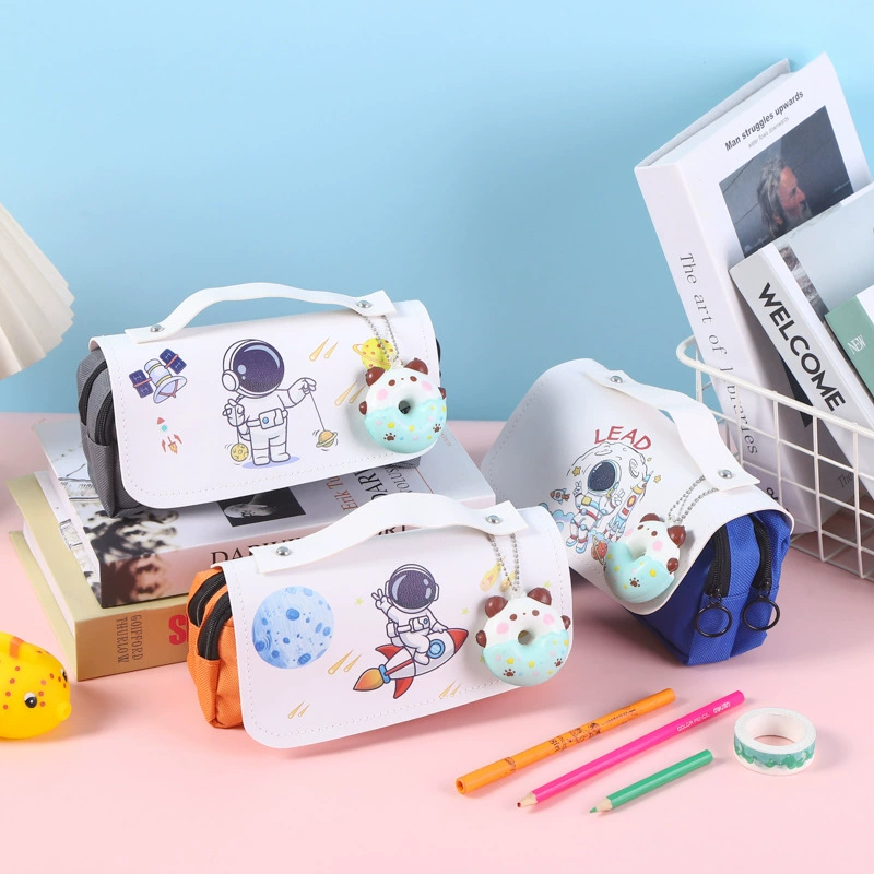 Astronaut, capacious pencil case, cute storage system for elementary school students, wholesale