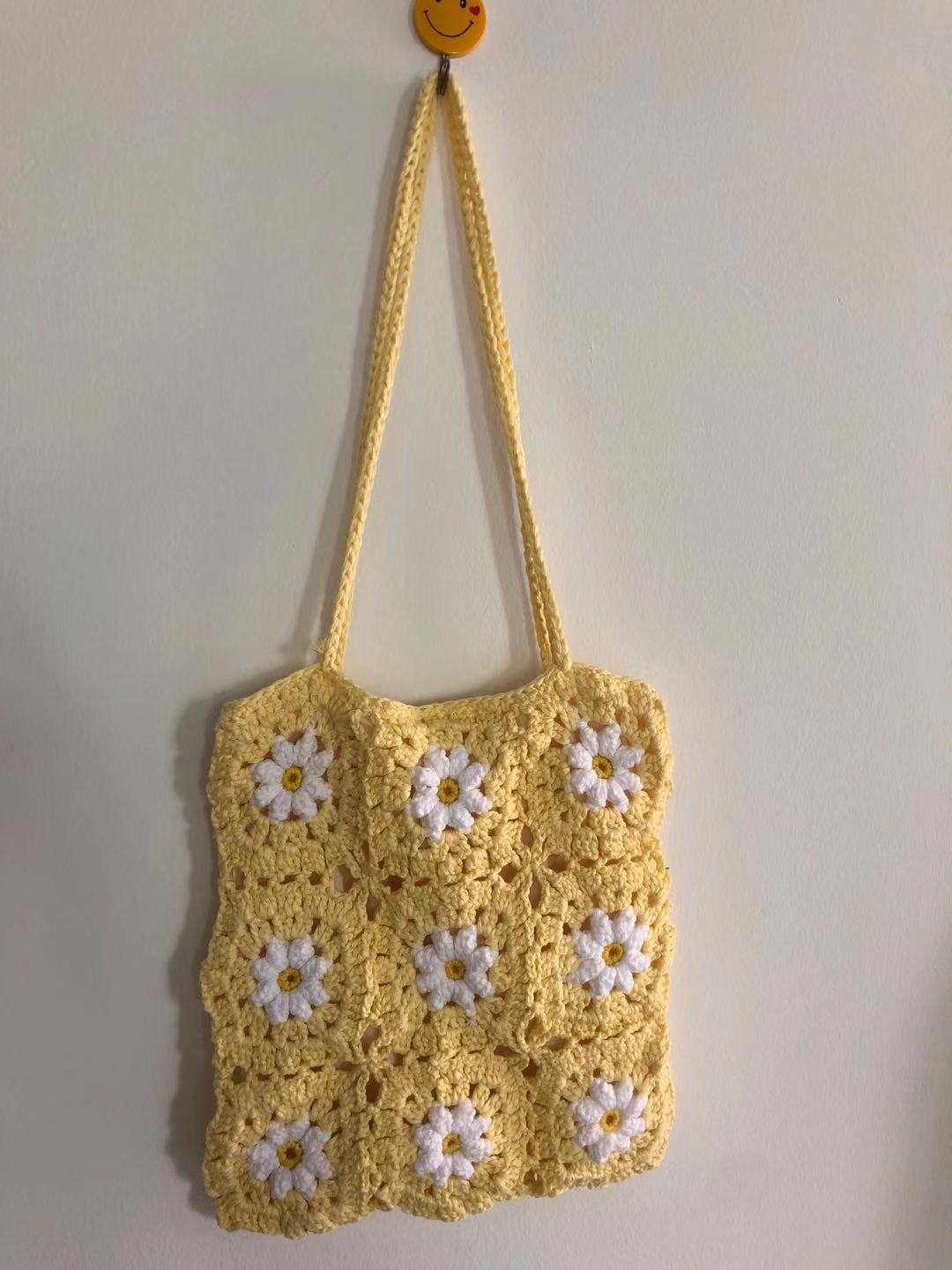 產(chǎn)地貨源跨境新款手鉤花朵包包 沙灘包 休閑袋 單肩包現(xiàn)貨