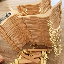 展示衣架;衣架;衣钩/挂钩