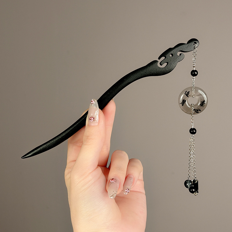 Shuo Xin Chasing the Moon Peace Buckle Hairpin