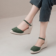 草编坡跟凉鞋春夏欧美时尚新款牛绒透气吸汗休闲浅口时装女士气质