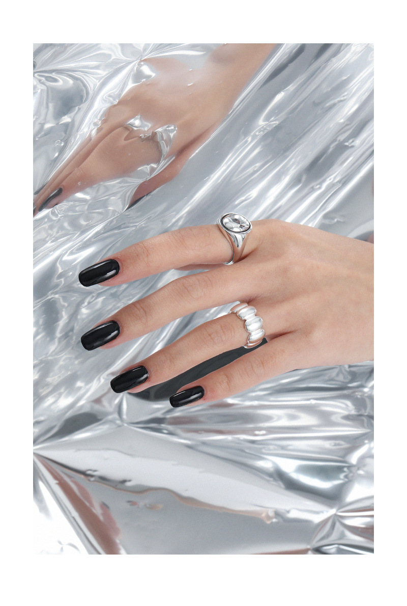 Female Niche Minimalist Irregular Oval Texture S925 Silver Open Ring display picture 3