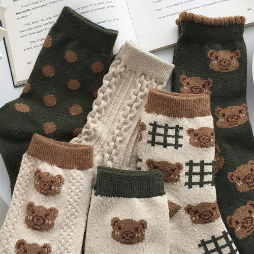 Socks women's mid-calf socks retro literary style autumn and winter style student girl socks Japanese style Korean version ins trendy bear