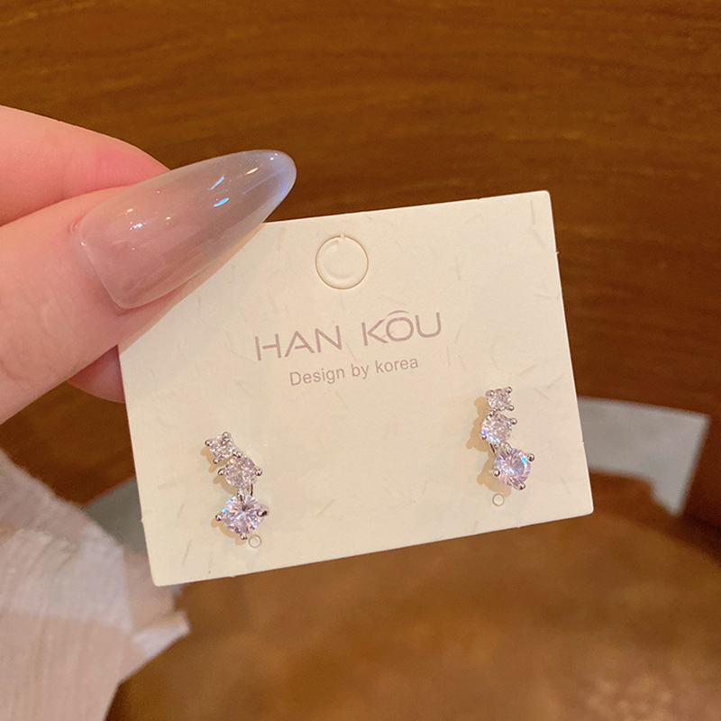 精致镶钻锆石耳钉女个性简约耳饰轻奢高级感气质甜美时尚百搭耳环|undefined