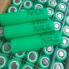 サムスンオリジナルパッケージ A グレードサムスン INR18650-25R 高倍率放電 2500mah-20A セル