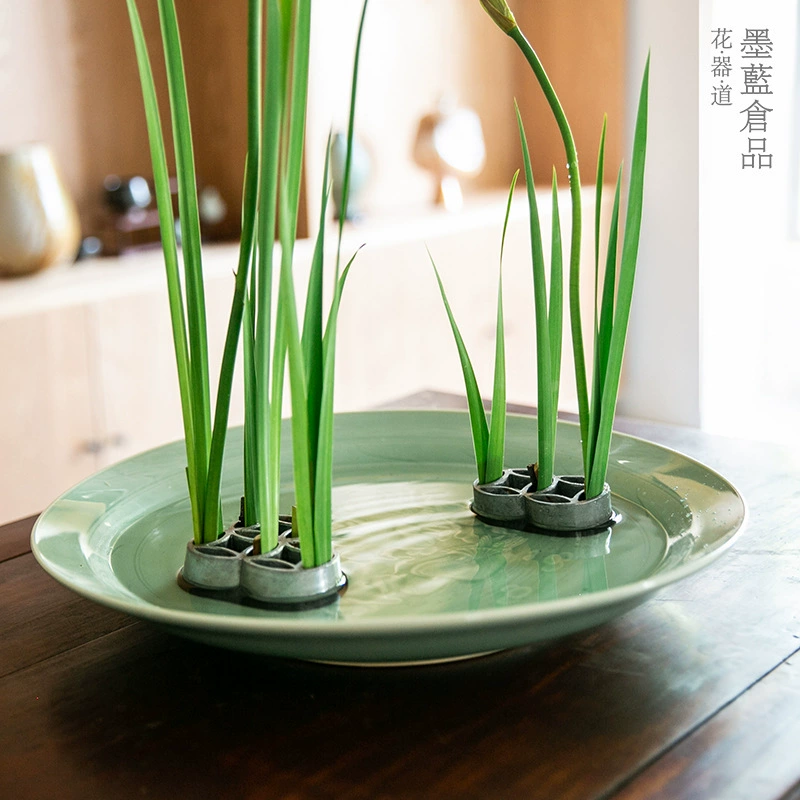 Фабрика Прямой Селадон большая Цветочная тарелка Цветочная водяная тарелка Китайская Цветочная композиция Цветочная дорога Longquan зеленая глазурь керамическая большая тарелка