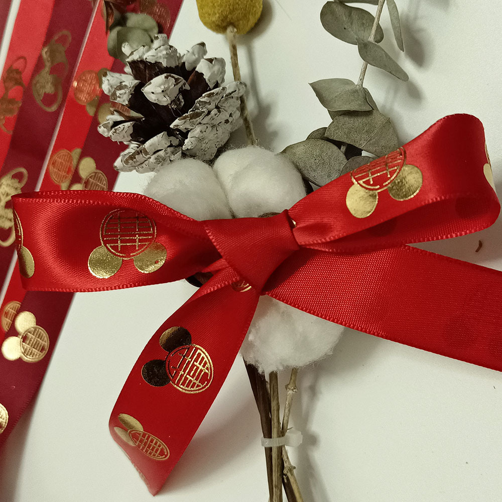 Suministros DE BODA Cinta de oro rojo Embalaje de regalo de mano Xi carácter cinta festiva Cinta Roja al por mayor cinta de encaje