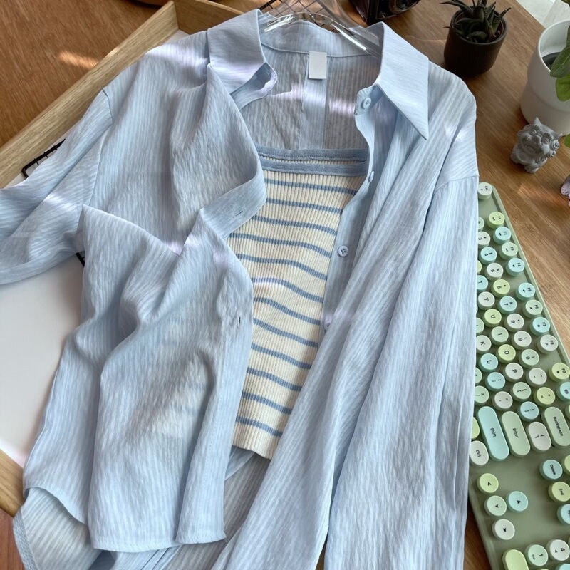 Summer Sun-Protective Textured Shirt and Vest Two-Piece Set, Solid Color, Cool and Stylish with Back Slit Design, Thin and Loose-Fitting Jacket Summer Sun-Protective Textured Shirt and Vest Two-Piece Set, Solid Color, Cool and Stylish with Back Slit Design, Thin and Loose-Fitting Jacket