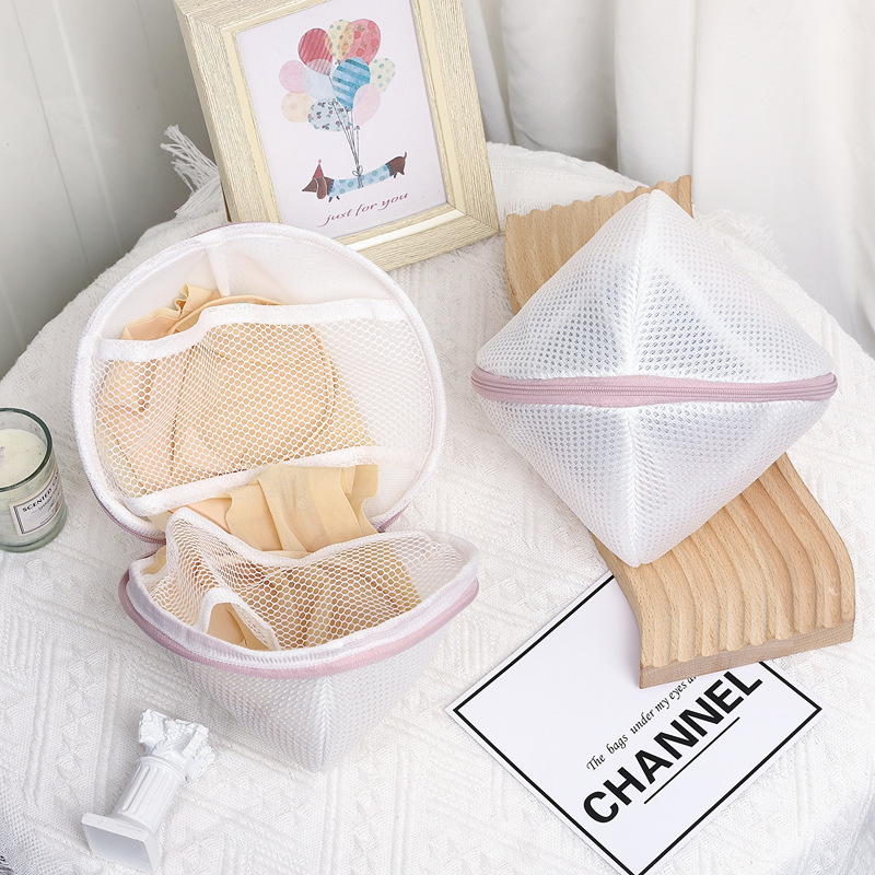 Yiwu Japanese spherical underwear washing bag round fluorescent-free laundry bag set for washing machine underwear bag 