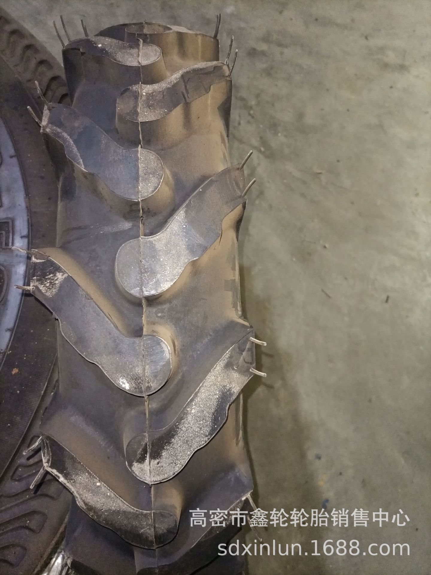 供应抓地虎拖拉机6.00-10/12/14/16 8.3-20农用轮胎