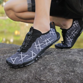 女式休闲单鞋;男式运动单鞋;女式运动单鞋