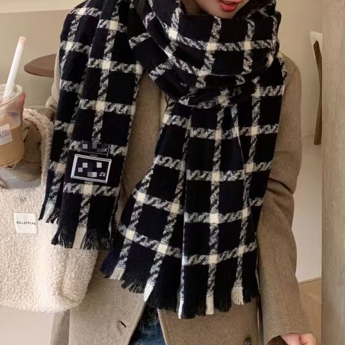格子围巾女生冬季2025新款高级感百搭围脖保暖加厚披肩两用绿色男