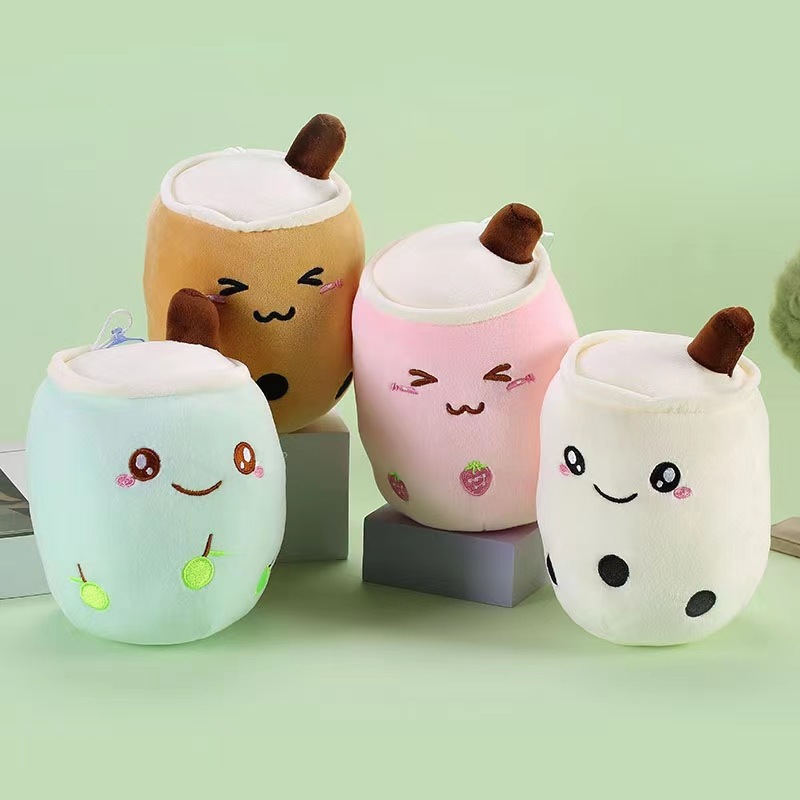 Juguetes de peluche lindos muñecas de frutas almohada muñeca agarra muñeca boda tira muñeca de tela muñeca estand juguetes regalos