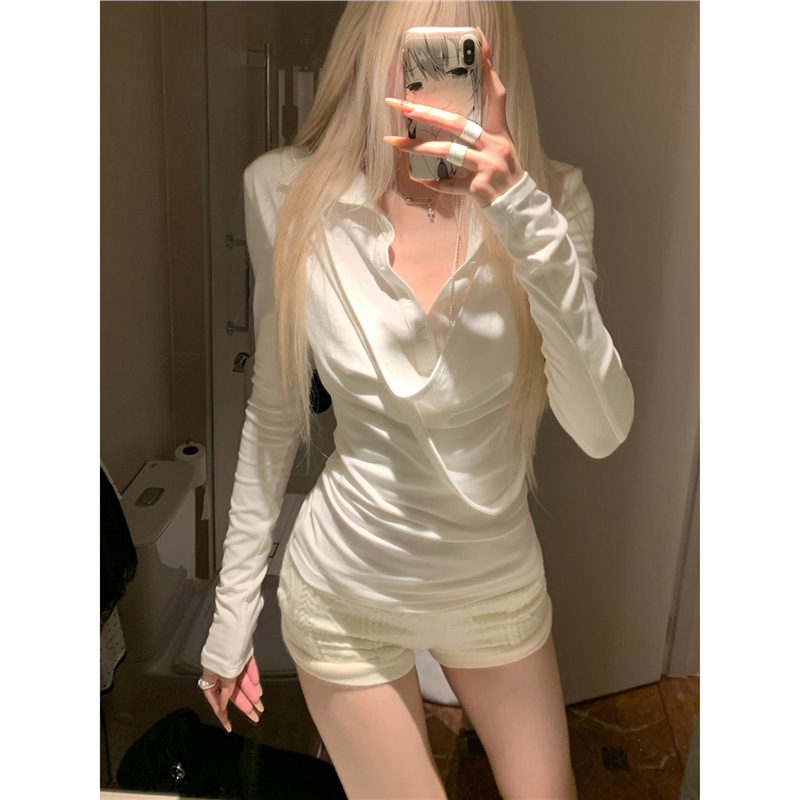 辣妹纯欲假两件荡领T恤女秋季设计感收腰打底衫内搭修身气质上衣|undefined