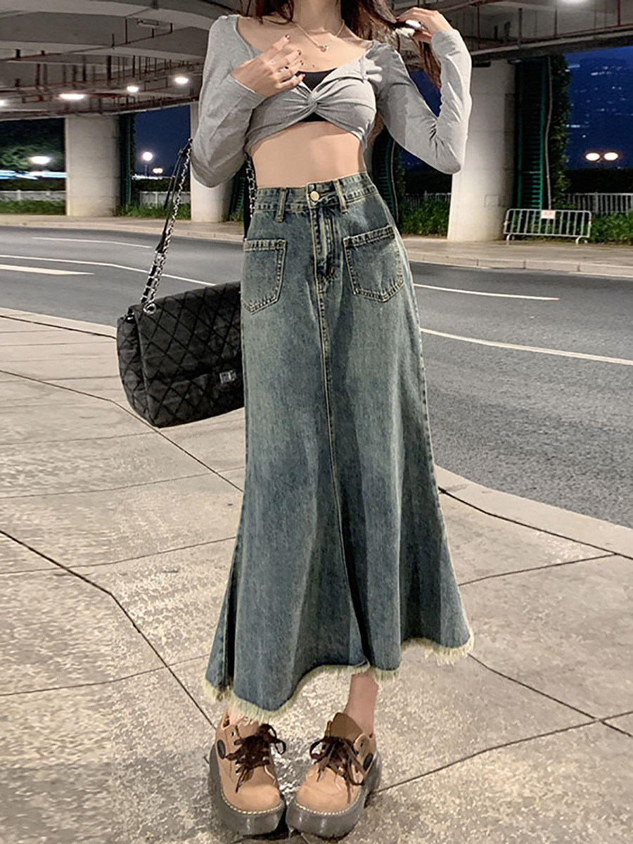 Denim skirt