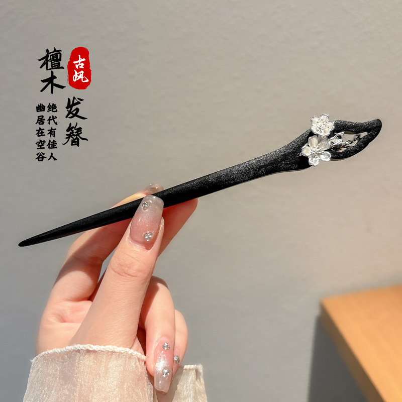 Pinzas de cabello de madera para mujeres nuevos pinzas de estilo chino de alto nivel diarios vestido de caballo de viaje antiguo sándalo bandeja de cabello pinzas de cabello tocado