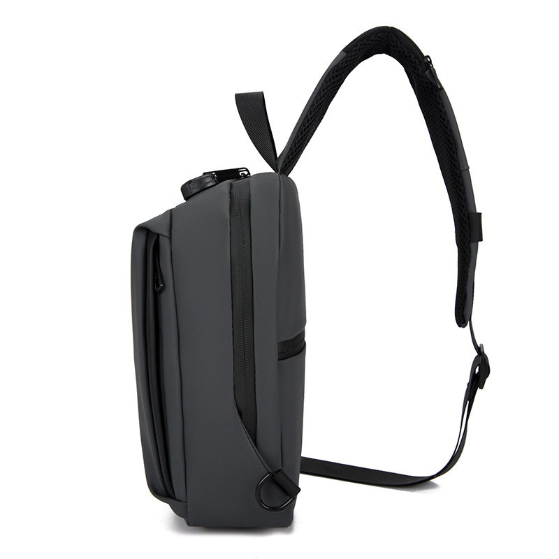 Nuevo bolso de mensajero de hombro ligero de película de cuero para hombre transfronterizo, bolso de pecho antirrobo de viaje de gran capacidad para viajeros de moda al por mayor