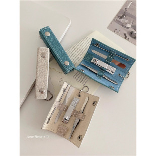Ins Accessible Luxury Texture Manicure 4-Piece Set Nail Clippers Portable Foldableable Ear Scoop Tweezers Stainless Steel Tools