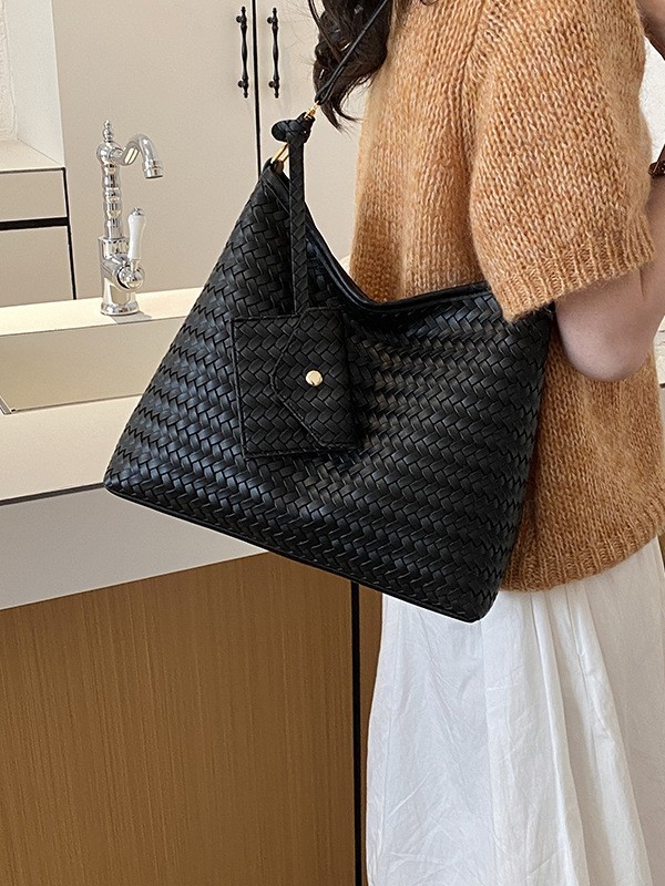 Nicho francés de gran capacidad bolso de hombro para mujeres 2026 nueva moda casual trenzado bolso de mochila universal