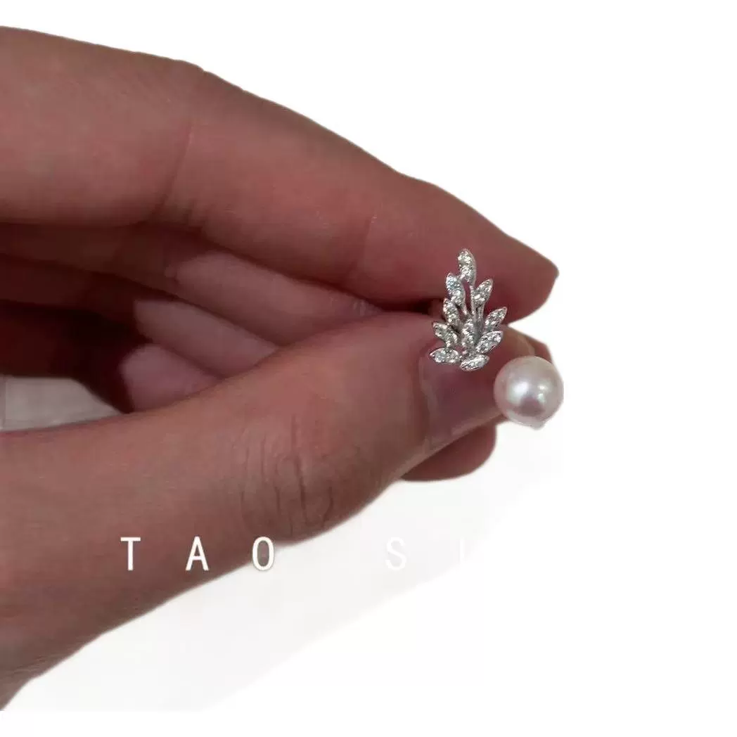 Кольцо с камнем и бисером сzircon, тренд сезона, стиль лёгкой роскоши, стиль высокого качества