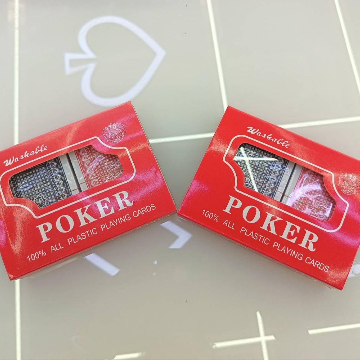 Fabricante directo POKER28 seda blanco tarjeta de plástico no desgarrida resistente al agua gramo esmerilado lavado con agua pequeña fuente de PVC póquer