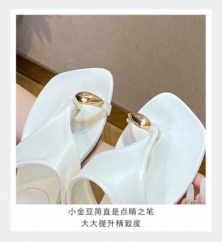 Dép sandal nữ quai ngang xỏ ngón mũi vuông đế bằng — Màu trắng, Màu vàng, Màu đen chi tiết 14