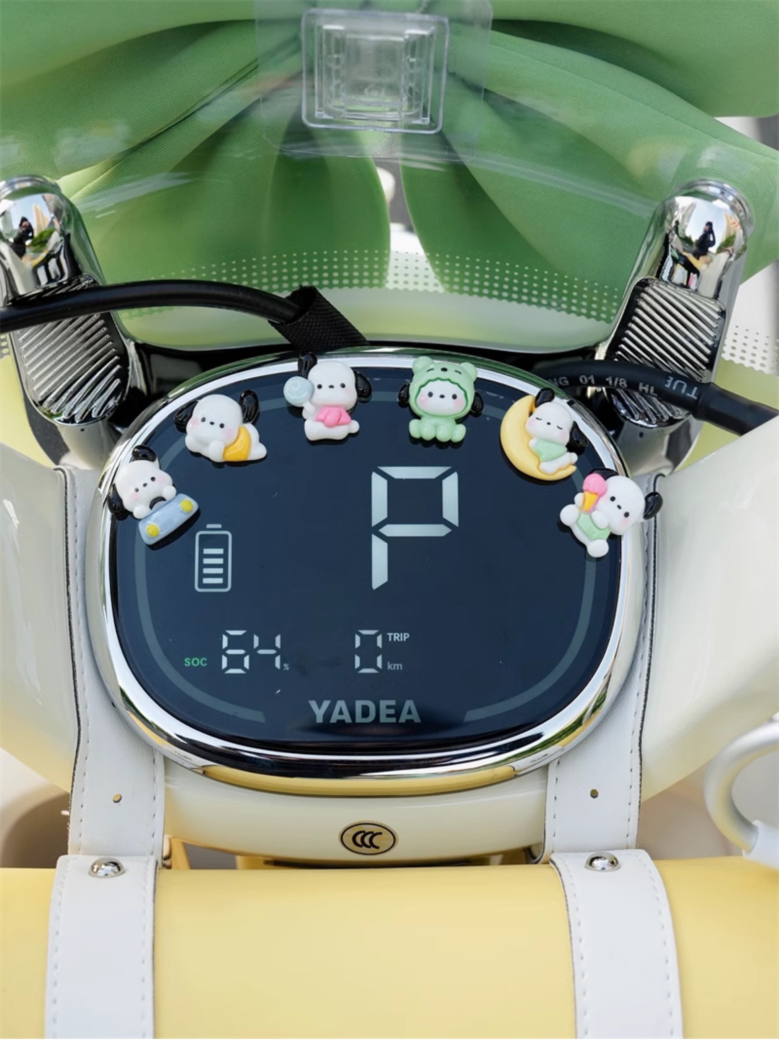 Yadi Q50 Electric Vehicle Decorative Dashboard Stickers, Phone Holder, Foot Mat, Hook, Waterproof Charger, Bag Stickers