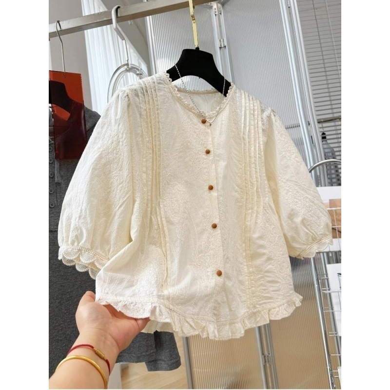 Korean-Style Unique Lace Round-Neck Short Shirt, Beautiful Blouse for Women, Super Stylish Short-Sleeve Top for Summer, Doll-Style Shirt Korean-Style Unique Lace Round-Neck Short Shirt, Beautiful Blouse for Women, Super Stylish Short-Sleeve Top for Summer, Doll-Style Shirt