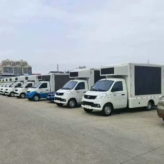 广告宣传车市区通行福田小型LED屏幕舞台门锁门窗展示车