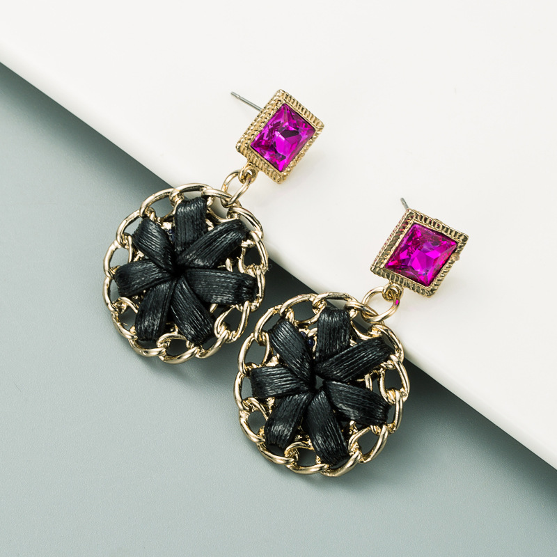 Creative Hollow Alloy Black Rope Diamond Earrings display picture 6