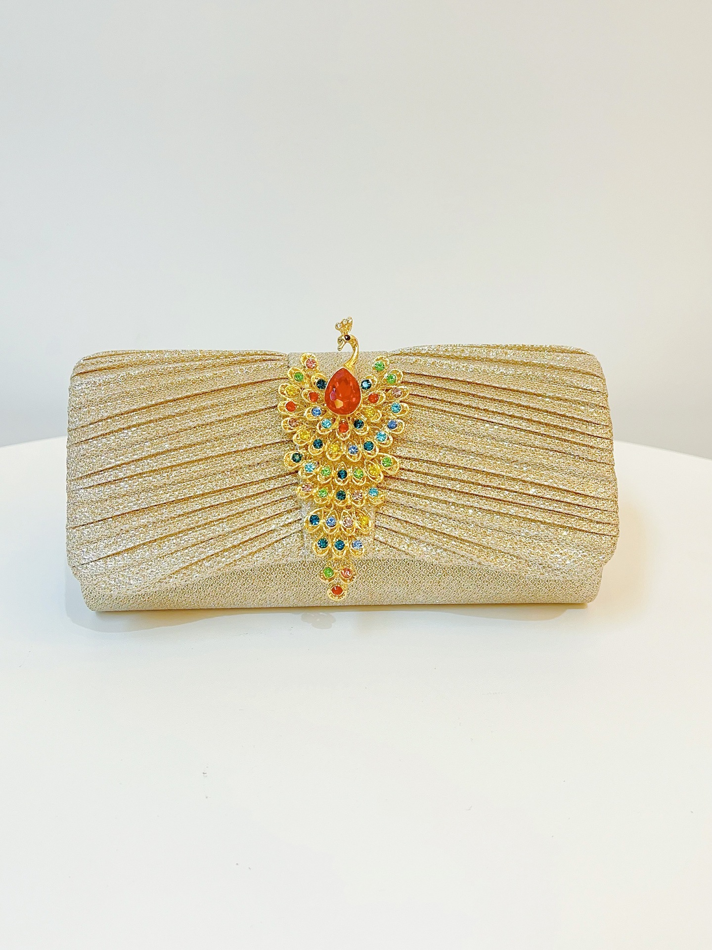 180g Weight Pu Leather Lining Material Magnetic Buckle Closure Type / Strap Type Evening Bag Bags Type Holiday, Party Occasion Polyester Material Solid Color Pattern All Seasons Season Women's Gender Diamond Design Elegant, Vintage Style Style Square Shape Small Size Gold Champagne Purple Polyester Solid Color Square Evening Bags 16