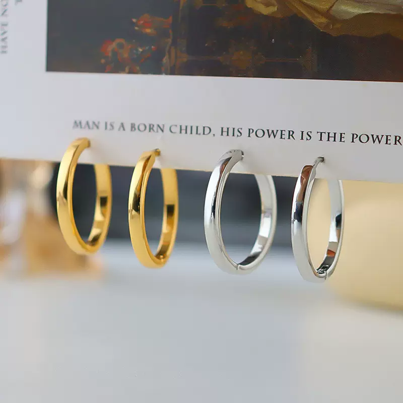 欧美新款简约轻奢素圈耳环女高级感复古时尚小众气质百搭耳圈耳饰