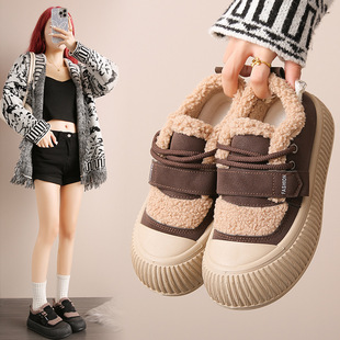 Lamb wool shoes women wear 2024 new autumn and winter one-step shoes women's fleece-lined warm cotton shoes XT102