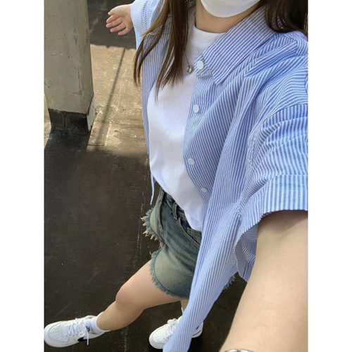 Summer deep blue striped women's short-sleeve Japanese-inspired fresh and effortless versatile blouses, slimming top trendy