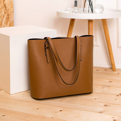 Tote Bag 2024 New Style Fashion Shoulder Bag for Women, Unique Design Commuter Large Bag, European and American Retro Style Women's Bag