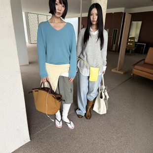 ON LINE �nϵv�I�|�м�ɫ��ë��Ů�b�ﶬ㼑����^��ůë��ŮPA005
