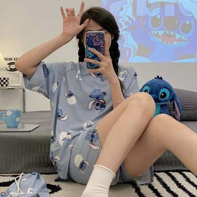 Pijama de mujer de verano de manga corta pantalones cortos delgados en 2025 nuevo conjunto de ropa de casa de dibujos animados de verano para mujeres se puede usar fuera