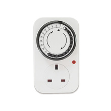 跨境专供13A英标/澳标定时器24小时循环开关定时器机械定时器插座