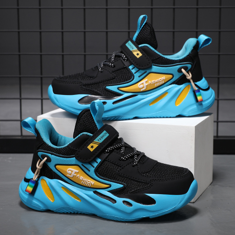 Zapatos infantiles de verano estudiantes Zhongda Zapatos deportivos primavera y otoño Zapatos deportivos para niños nuevos niños que corren