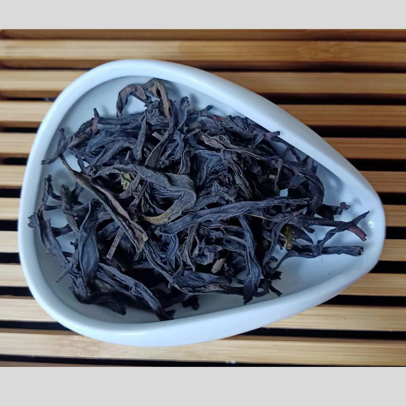 Big Wuye Phoenix single fir tea Chaozhou specialty Phoenix single Cong fragrant oolong tea gift box bagged tea Big Wuye Phoenix single fir tea Chaozhou specialty Phoenix single Cong fragrant oolong tea gift box bagged tea