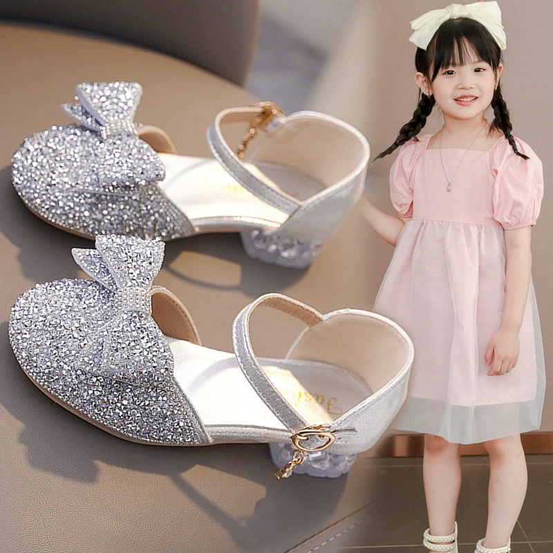 Девочки полусандалии модные кроссовки принцессы 2024 новые летние корейские детские стразы маленькая девочка детская обувь