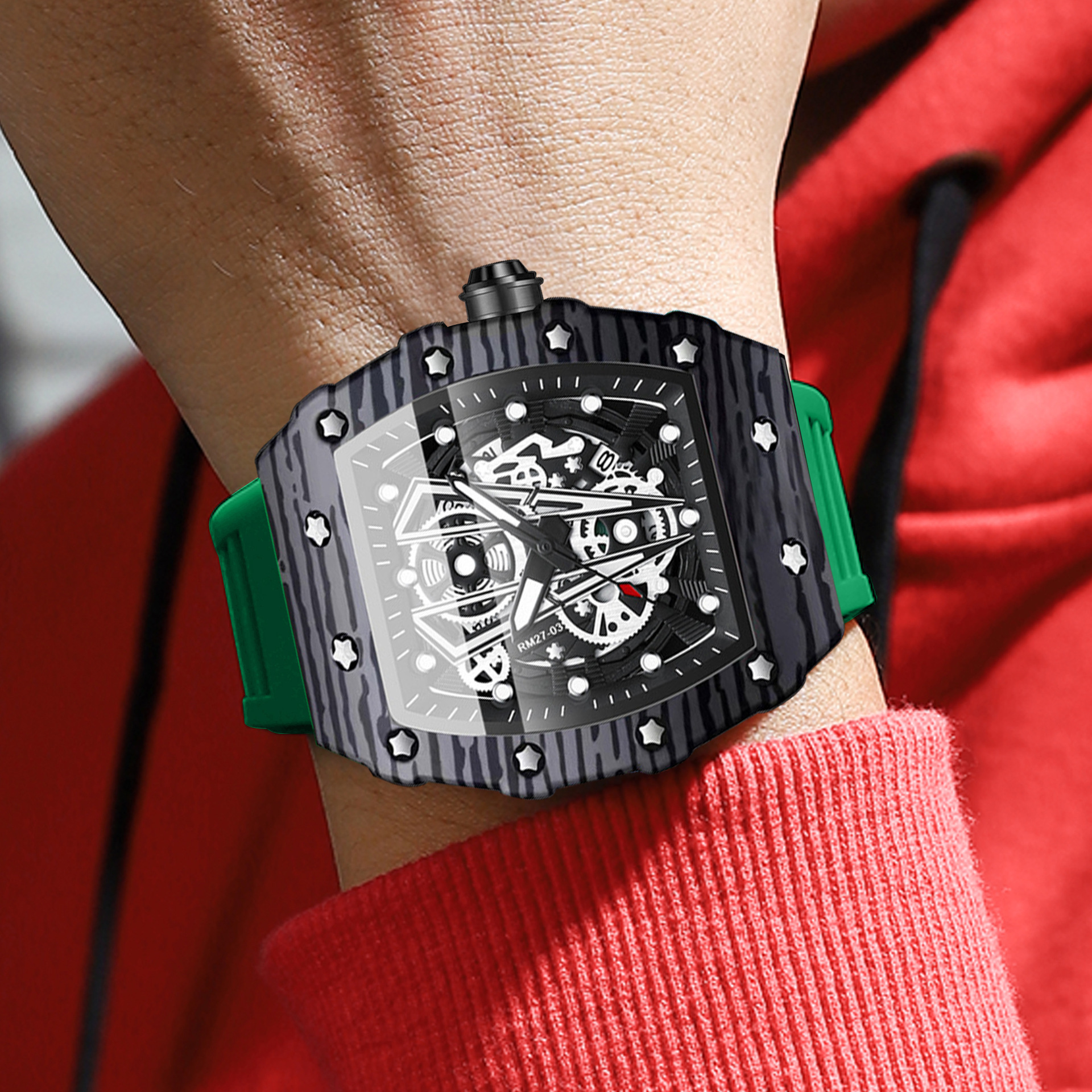 Reloj de Cuarzo Deportivo Tipo Tonel para Hombre de Silicona y Metal Diseño Calado, Impermeable 30m, Luminoso para Uso Deportivo y Casual