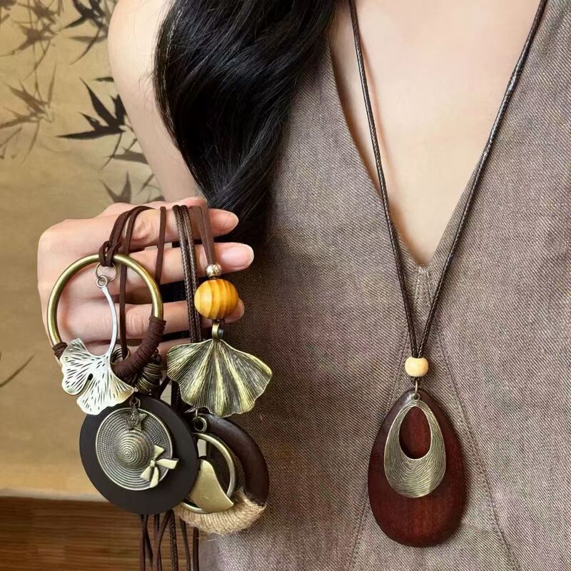 New Chinese Zen Wooden Pendant Necklace for Women, Retro Style Han Dynasty Long Lanyard Sweater Chain, Chinese Style Decorative Necklace