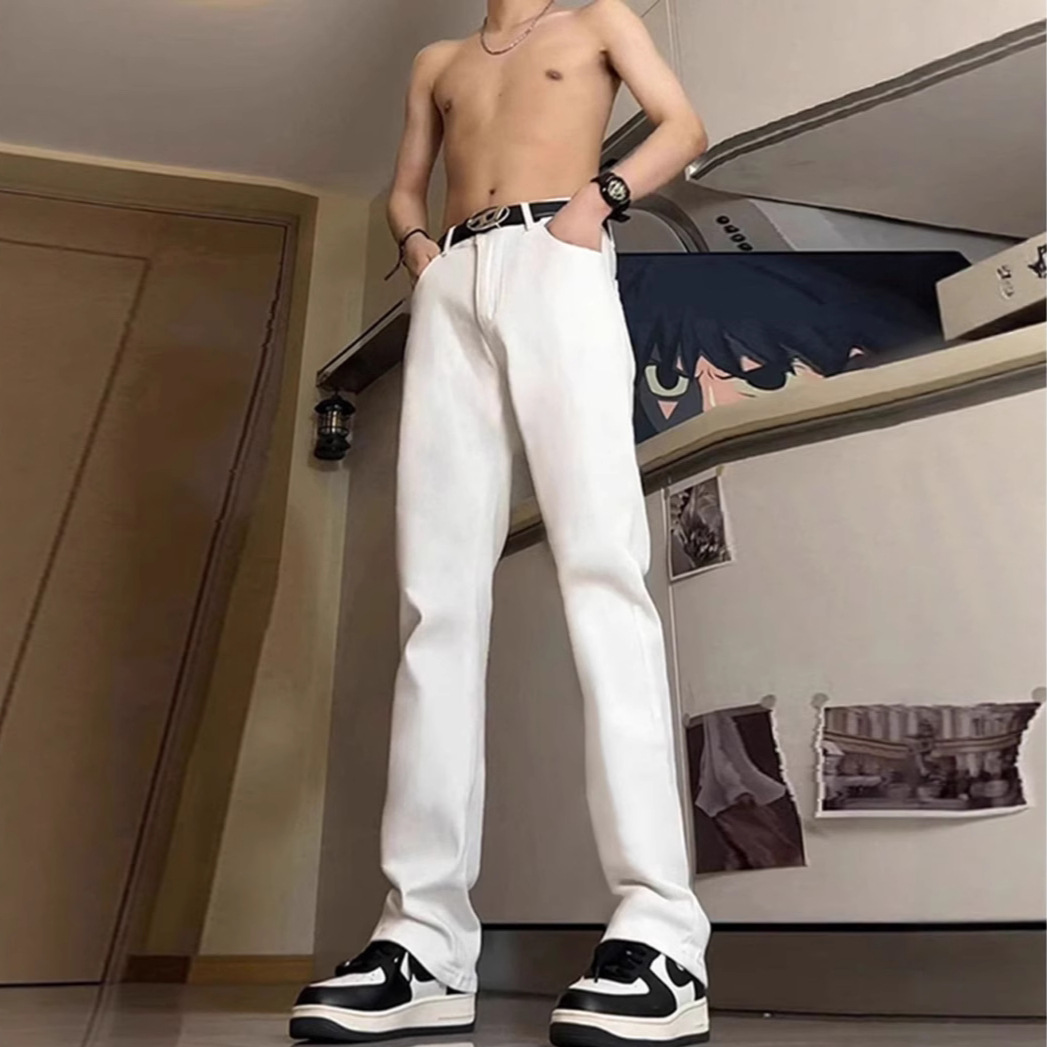 Men's white straight-leg, flowy jeans, summer style, lightweight American Vibe pants, slimming and versatile, curved flare pants.