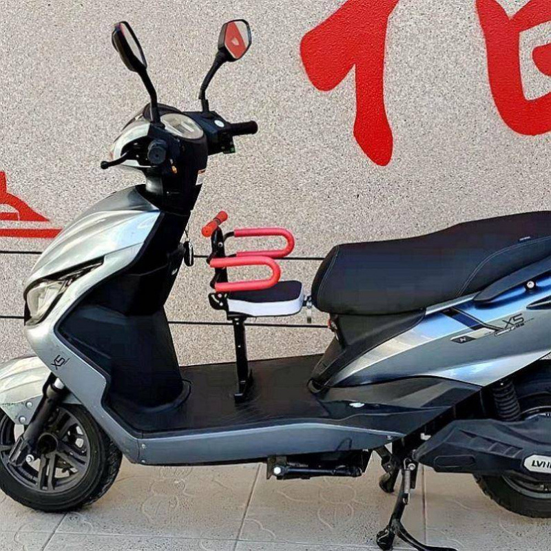 Asiento de coche eléctrico para niños delantero plegable de batería scooter para niños pequeños seguridad para bebés pequeños universales image 4