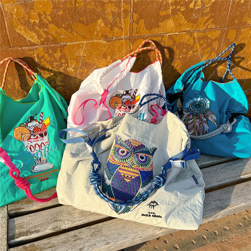 [Large Size] Bag Women's Spring and Autumn Embroidered Shopping Bag Casual Portable Shoulder Bag Simple Commuting Versatile Large Capacity
