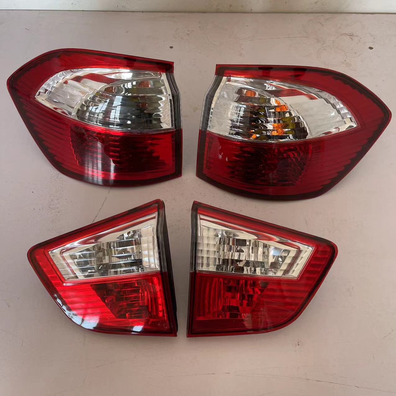 Suitable for BYD S6 rear tail lamp assembly BYDS6 left and right rear bumper lamp rear fog lamp tail lamp cover bumper lamp